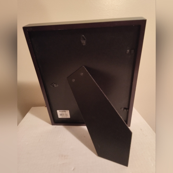 Faux wood picture frame - Picture 3 of 9